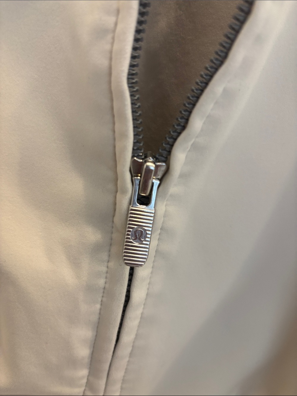 lululemon Day Drift Bomber Jacket - Picture 7 of 7